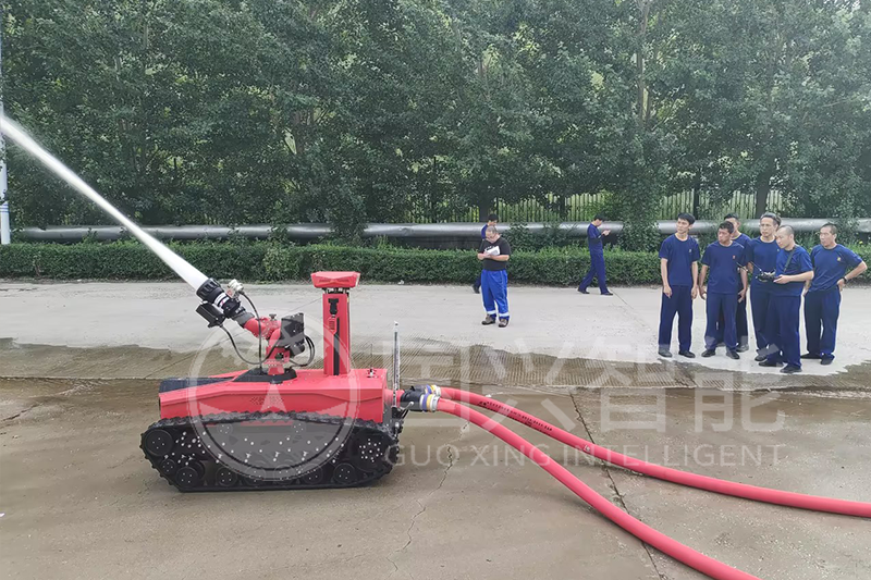 鶴崗中海石油華鶴煤業(yè)消防隊—防爆偵檢機(jī)器人驗收完成
